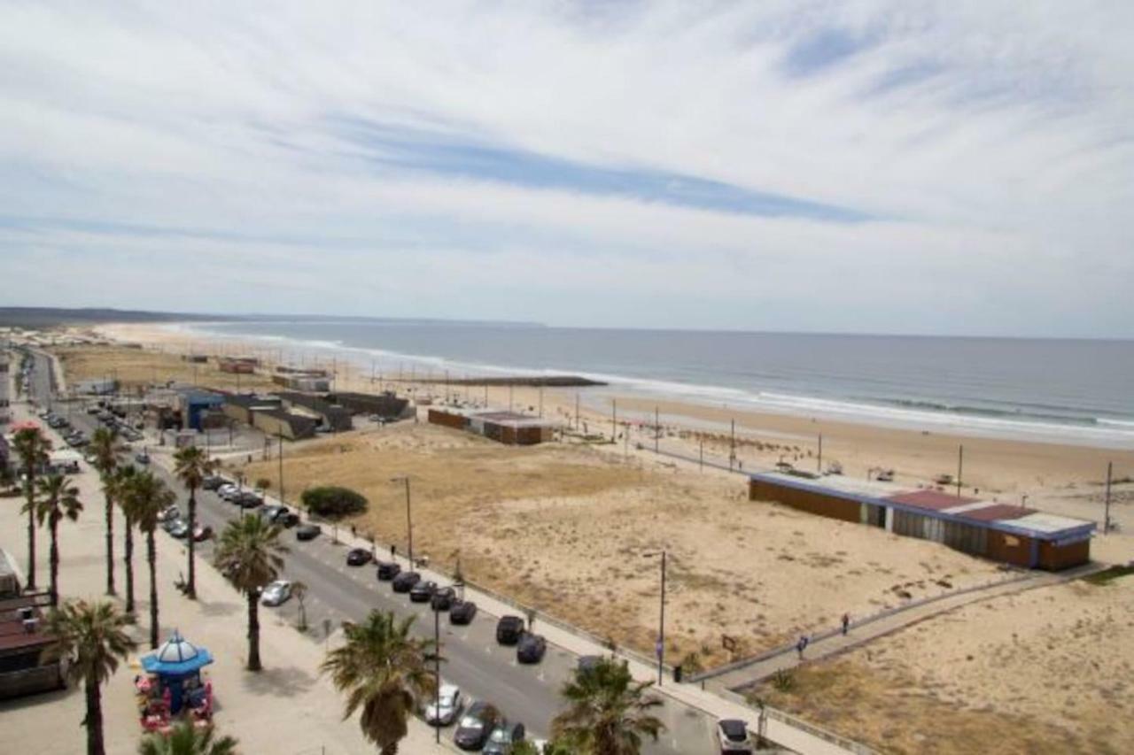 Wonderful Studio Apartment In Front Of The Beach Costa de Caparica Buitenkant foto